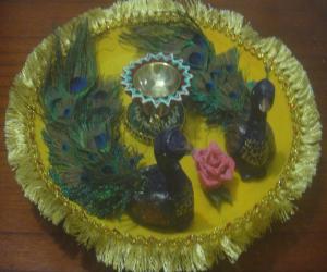 peacock aarthi plate