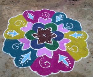 Rangoli: colourful rangoli