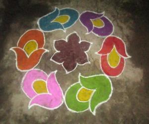 Rangoli: margazhi kolam
