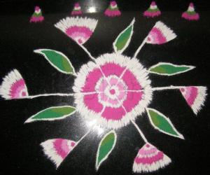 Rangoli: dotted kolam