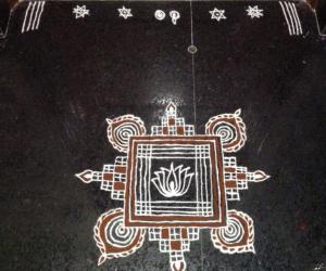 Rangoli: Padi kolam