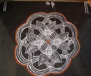 padikolam