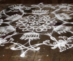 Rangoli: margazhi kolams