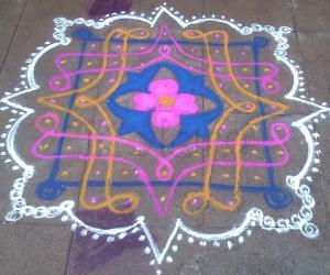 Rangoli: margazhi kolams