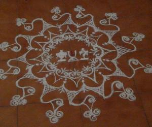Purattasi Sanikizhamai Kolam