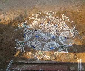 mirror kolam