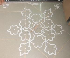 Rangoli: Maakolam