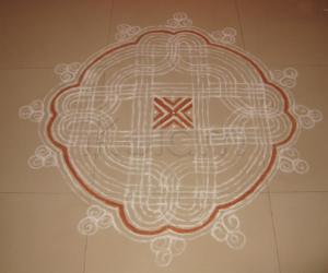 Rangoli: Margazhi kolam