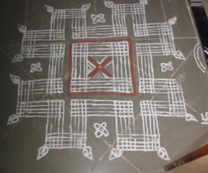 Rangoli: Padi kolam