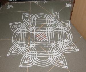 Rangoli: Padi kolam