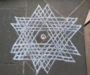 Rangoli: Daily kolam