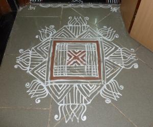 Rangoli: Padikolam