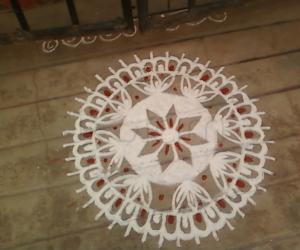 Rangoli: blossoms
