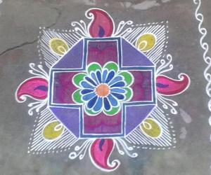 Rangoli: free hand