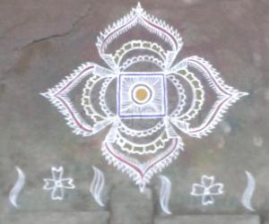 Rangoli: padi kolam