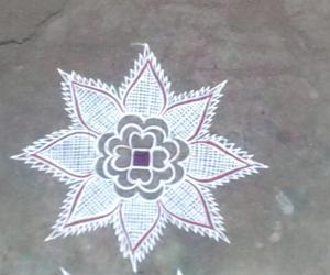 Rangoli: free hand