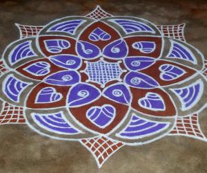 Rangoli: Margazhi kolam 14