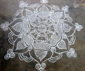 Rangoli: Simple rangoli