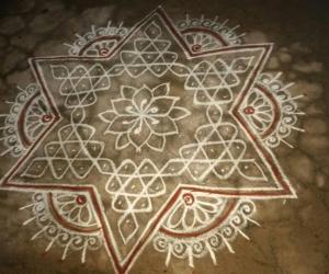 Rangoli: dotted kolam