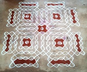 Rangoli: margazhi kolam 
