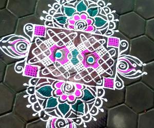 Pulli kolam