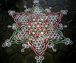 Rangoli: Pulli kolam