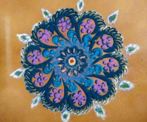 Rangoli: Stencil kolam