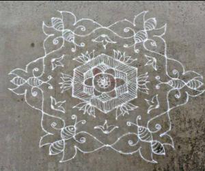 Rangoli: Margazhi day 13