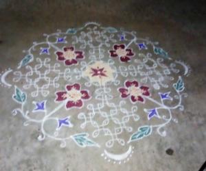 Rangoli: Margazhi day 16 (18-6dots)