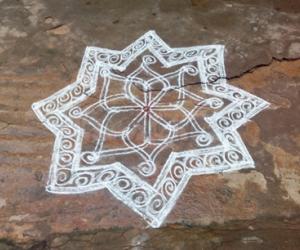 Rangoli: Free hand rangoli