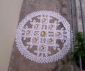 Rangoli: Maa kolam