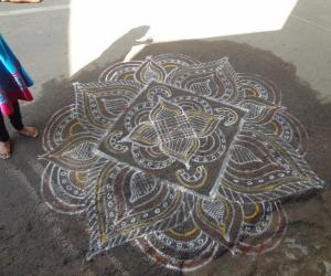 Rangoli: Freehand kolam