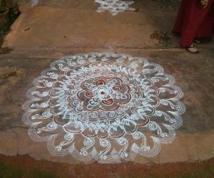 Rangoli: freehandrangoli