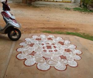 Freehand rangoli