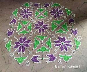 Rangoli: Maargazli kolam day 6