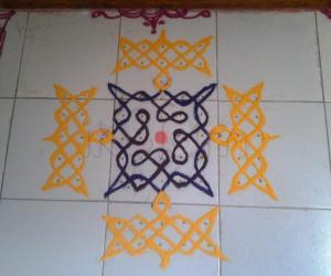 Rangoli: Simple sikku kolam