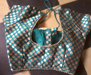 blouse golden beadlays stich