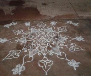 freehand rangoli