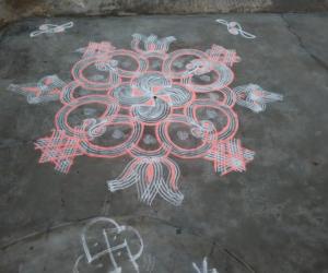 Rangoli: Swastik Rangoli