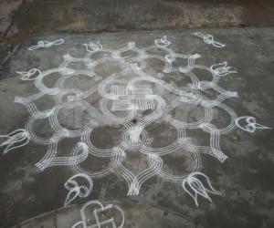 Inspirational Kolam 12
