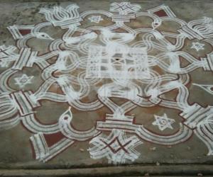 Aadi  3rd Friday kolam