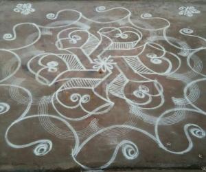 Rangoli: Star rangoli 
