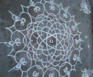 Free hand  rangoli 