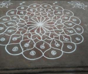 Simple rangoli 