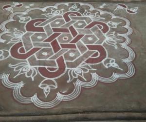Tuesday kolam