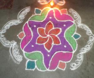 a simple dotted rangoli