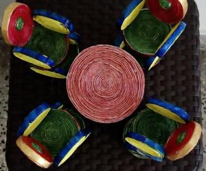 Newspaper craft
