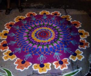 PONGAL FREE HAND RANGOLI