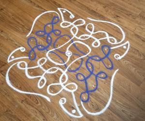 Rangoli: Mouse in Chikku