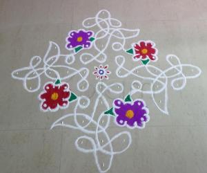 Rangoli: Rangoli for HAPPY BIRTH DAY LATA.